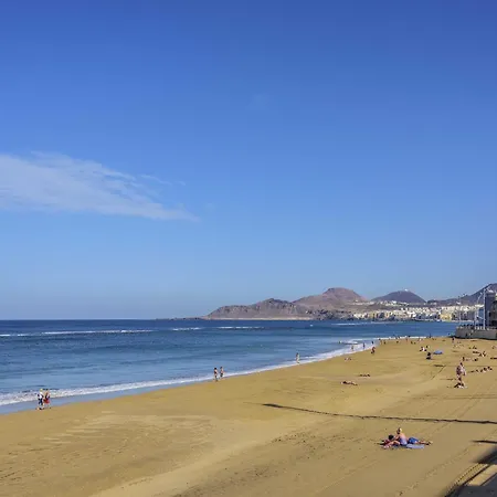 In Palmas By Playa De Canteras * Las Palmas de Gran Canaria