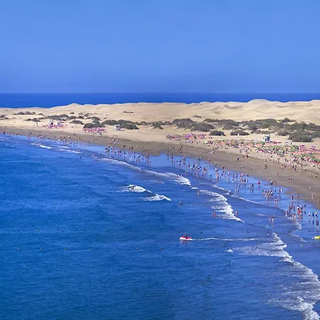 In Palmas By Playa De Canteras